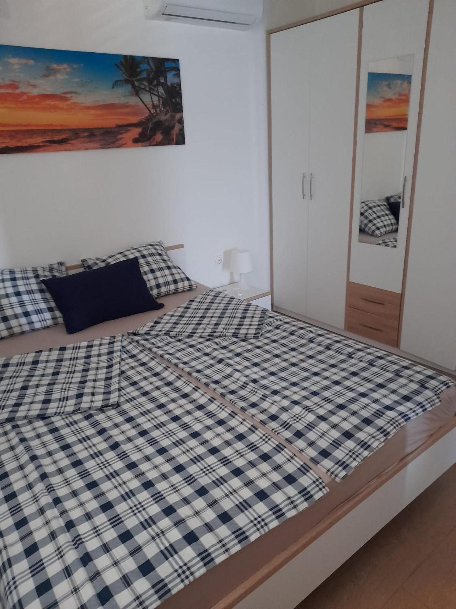 Apartment Leon & Grga Sibuljina Bagian luar foto