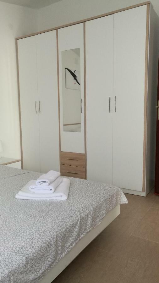 Apartment Leon & Grga Sibuljina Bagian luar foto